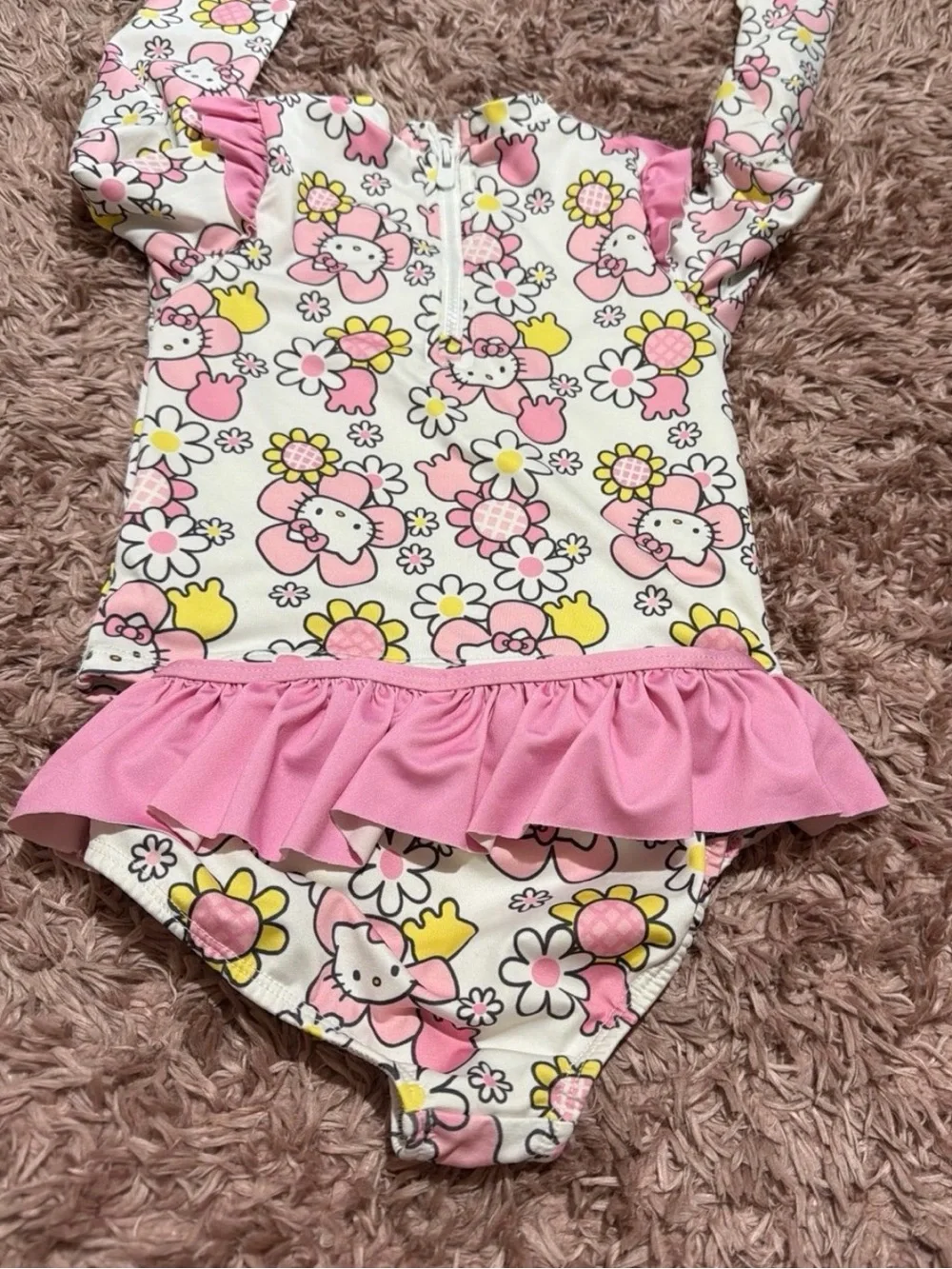 Hello Kitty White Pink Floral Ruffle Rashguard Swim Set